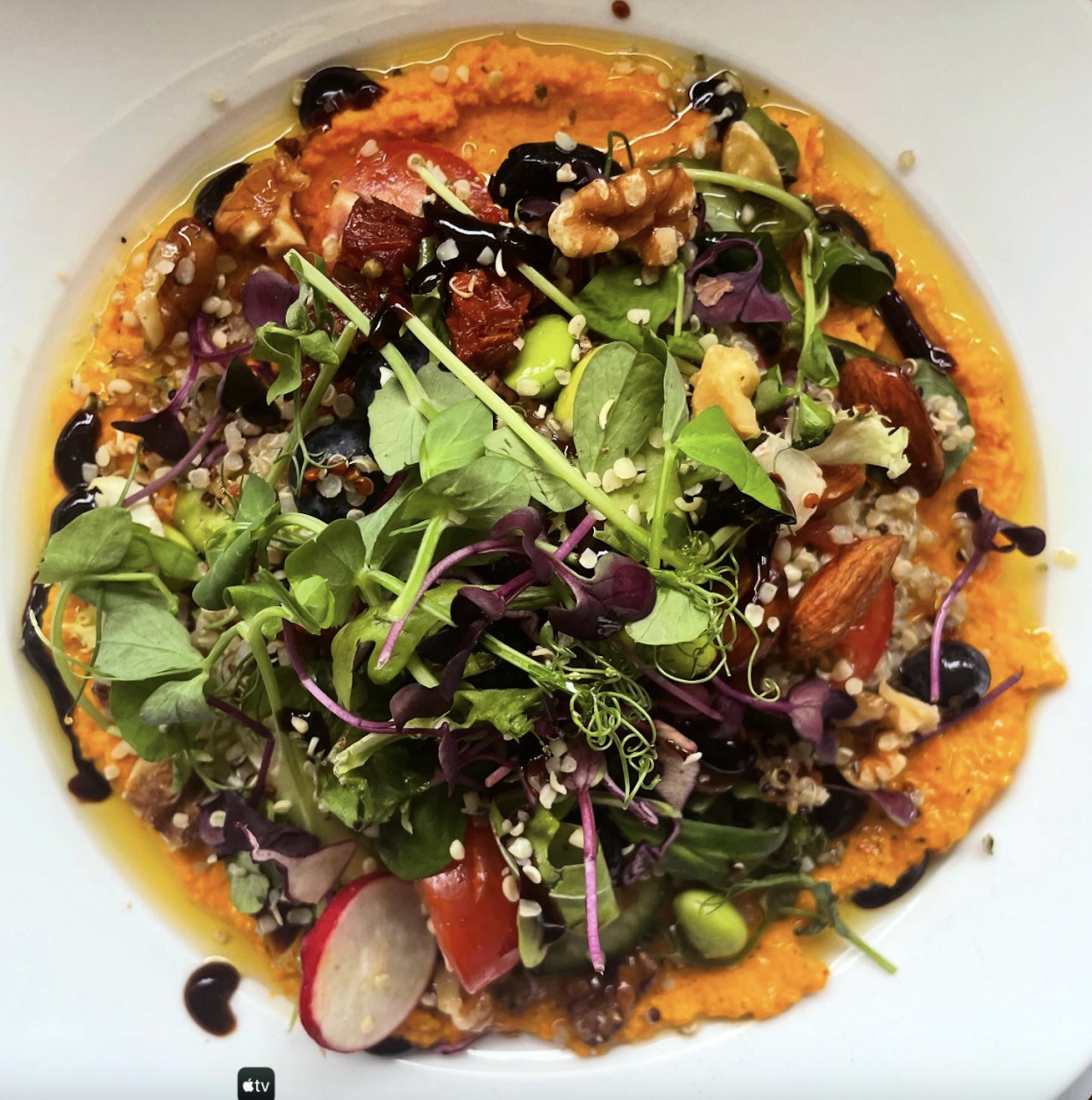 Skin Health Talk and Dinner with Ellen of Healthaspire - November 8th 2025 - Image 16